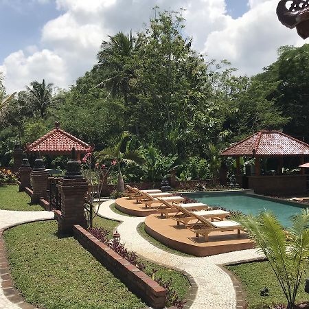 Rumah Dharma 2 Riverside Otel Magelang Dış mekan fotoğraf