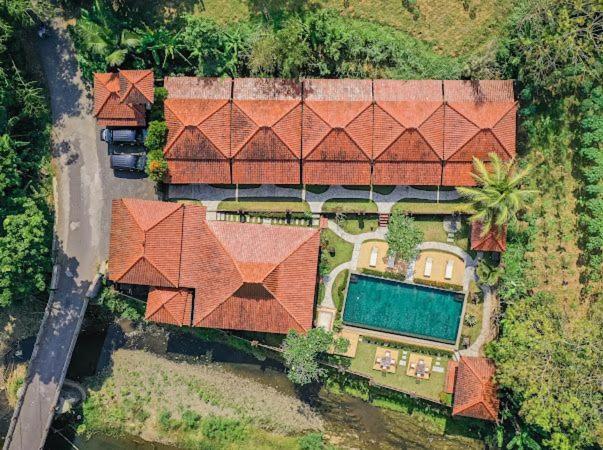 Rumah Dharma 2 Riverside Otel Magelang Dış mekan fotoğraf