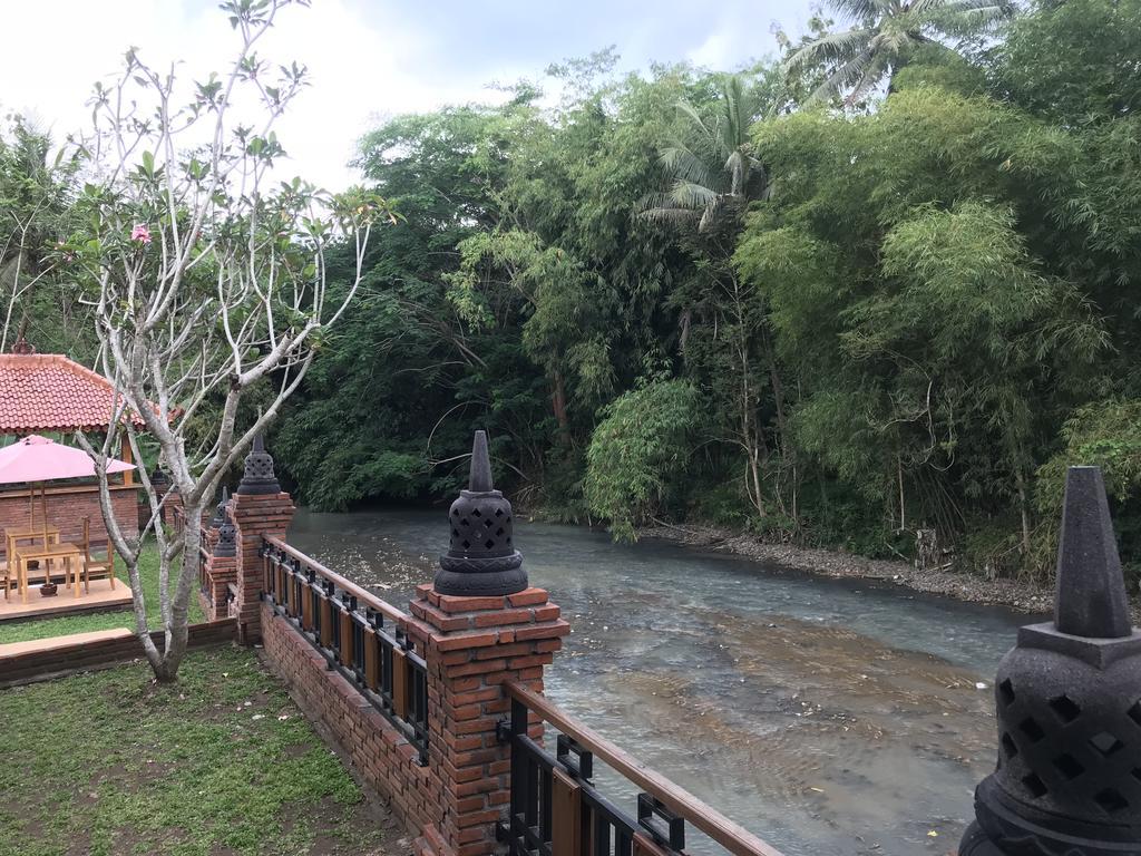 Rumah Dharma 2 Riverside Otel Magelang Dış mekan fotoğraf